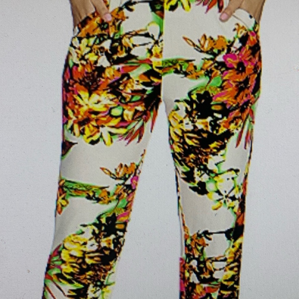 Multi floral stretchy knit elastic waist 2 pockets jogger pants